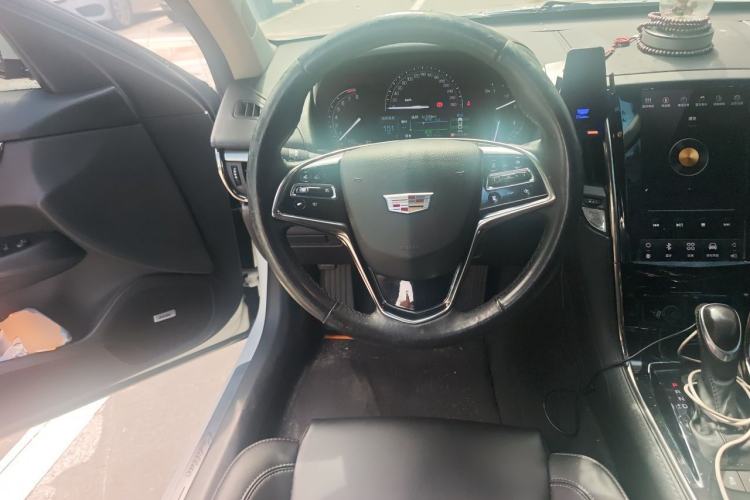 Used Cadillac ATS-L 2017 28T Tech Edition Steering Wheel