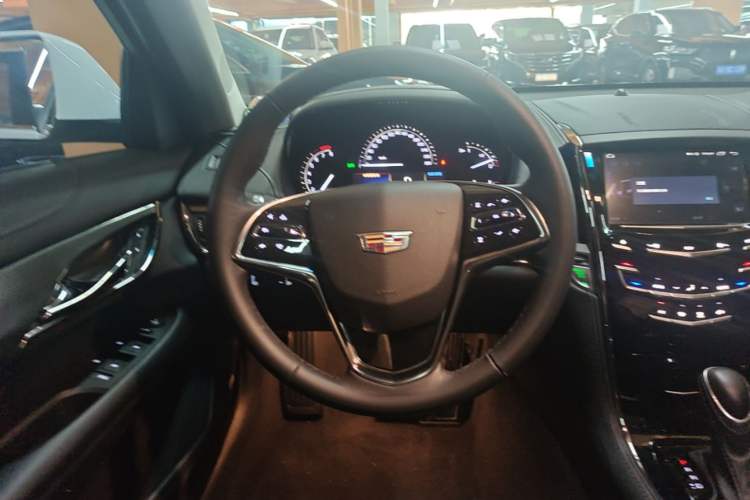Used Cadillac ATS-L 2017 28T Tech Edition Steering Wheel