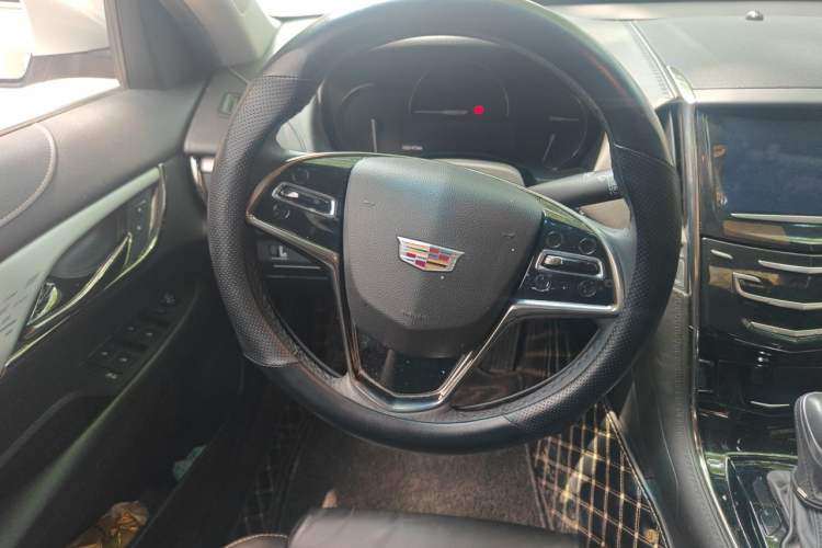 Used Cadillac ATS-L 2017 28T Fashion Edition Steering Wheel