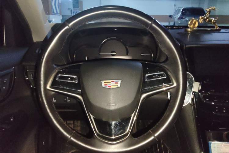 Used Cadillac ATS-L 2017 28T Fashion Edition Steering Wheel
