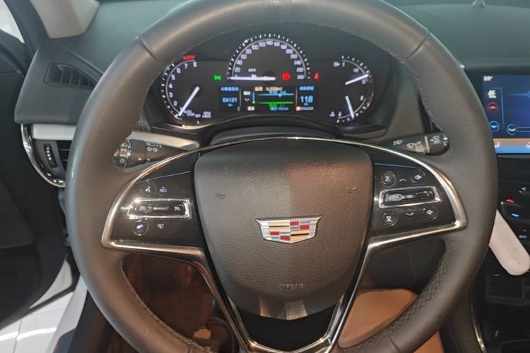 Used Cadillac ATS-L 2017 28T Fashion Edition Steering Wheel