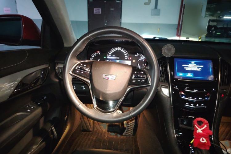 Used Cadillac ATS-L 2017 28T Fashion Edition Steering Wheel