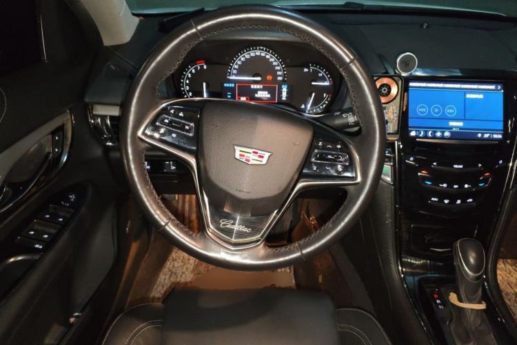 Used Cadillac ATS-L 2017 28T Fashion Edition Steering Wheel