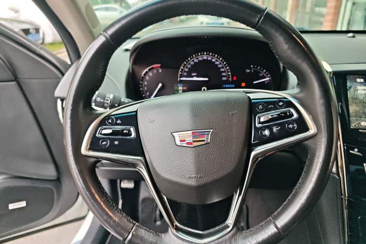 Used Cadillac ATS-L 2017 28T Fashion Edition Steering Wheel