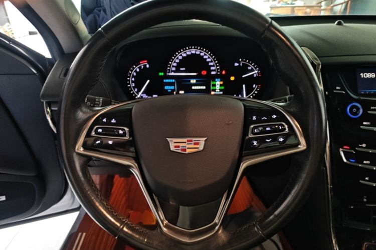 Used Cadillac ATS-L 2017 28T Tech Edition Steering Wheel