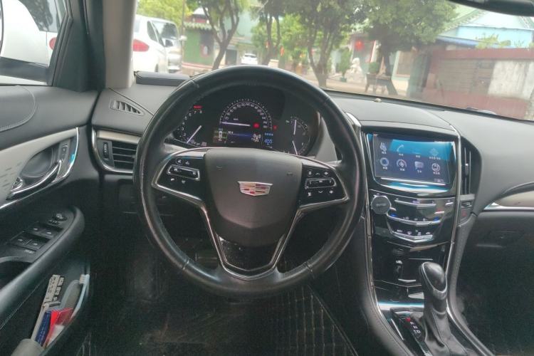 Used Cadillac ATS-L 2017 28T Fashion Edition Steering Wheel