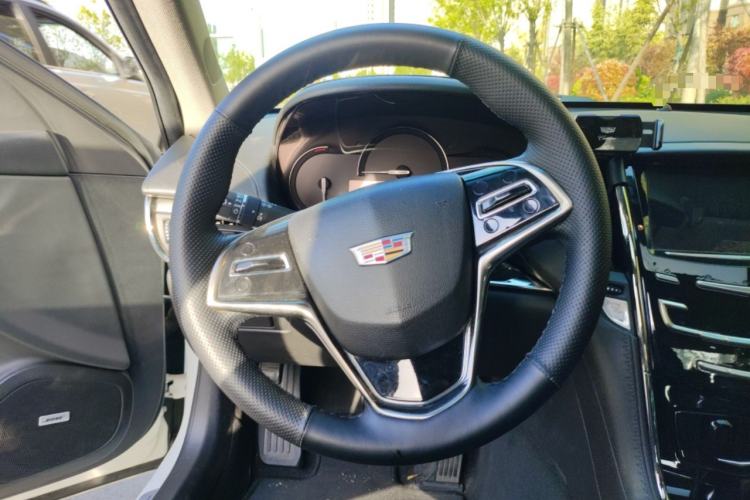 Used Cadillac ATS-L 2017 28T Tech Edition Steering Wheel