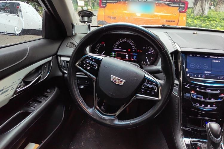 Used Cadillac ATS-L 2017 28T Fashion Edition Steering Wheel