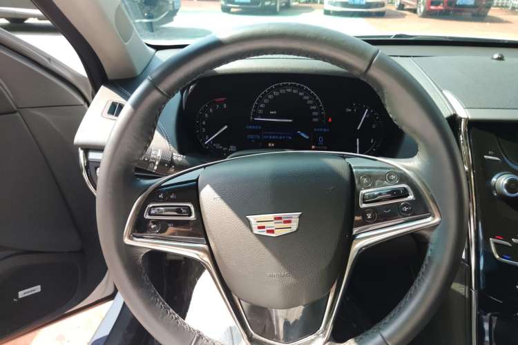 Used Cadillac ATS-L 2017 28T Tech Edition Steering Wheel