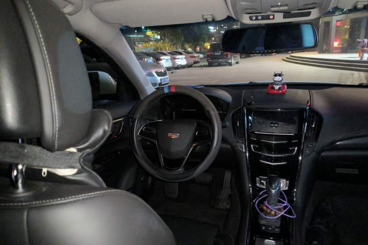 Used Cadillac ATS-L 2017 28T Tech Edition Steering Wheel