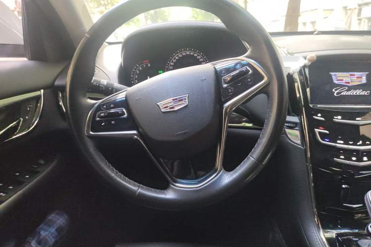 Used Cadillac ATS-L 2017 28T Tech Edition Steering Wheel