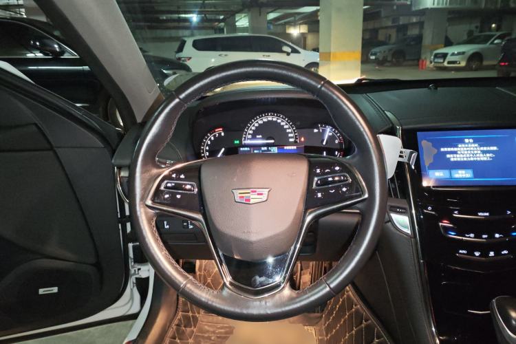 Used Cadillac ATS-L 2017 28T Fashion Edition Steering Wheel
