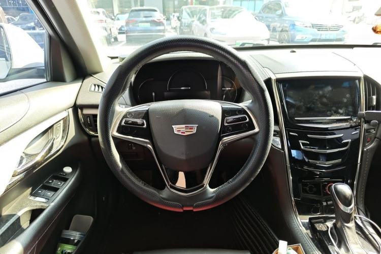 Used Cadillac ATS-L 2017 28T Fashion Edition Steering Wheel
