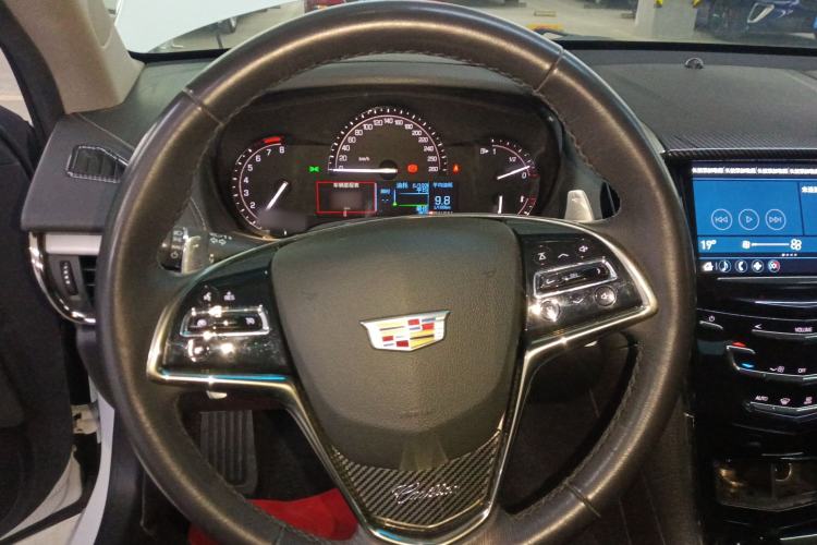 Used Cadillac ATS-L 2017 28T Fashion Edition Steering Wheel