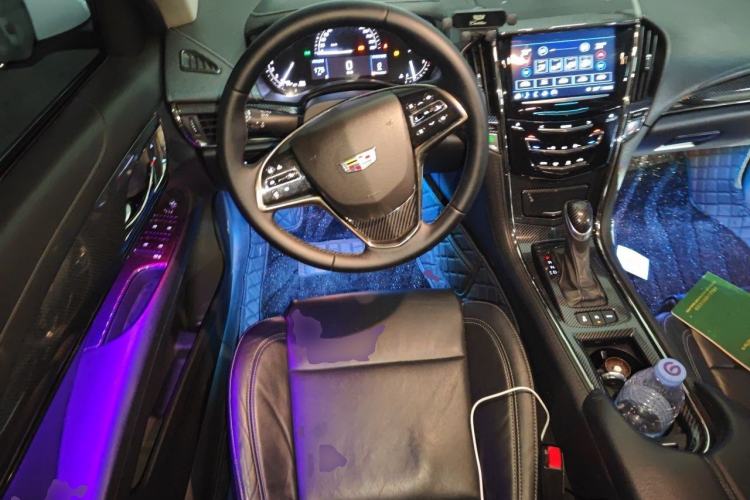 Used Cadillac ATS-L 2017 28T Fashion Edition Steering Wheel