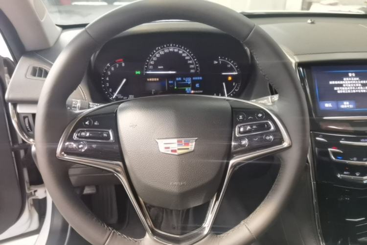 Used Cadillac ATS-L 2017 28T Fashion Edition Steering Wheel