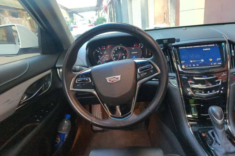 Used Cadillac ATS-L 2017 28T Fashion Edition Steering Wheel
