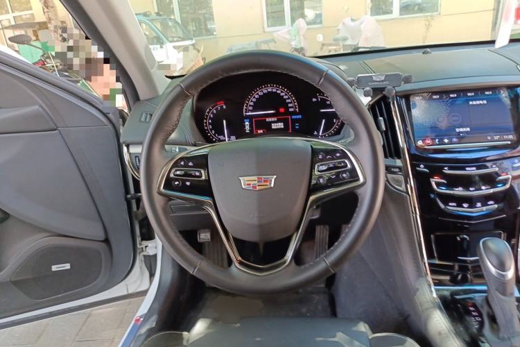Used Cadillac ATS-L 2017 28T Fashion Edition Steering Wheel