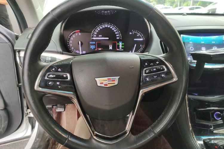 Used Cadillac ATS-L 2017 28T Fashion Edition Steering Wheel