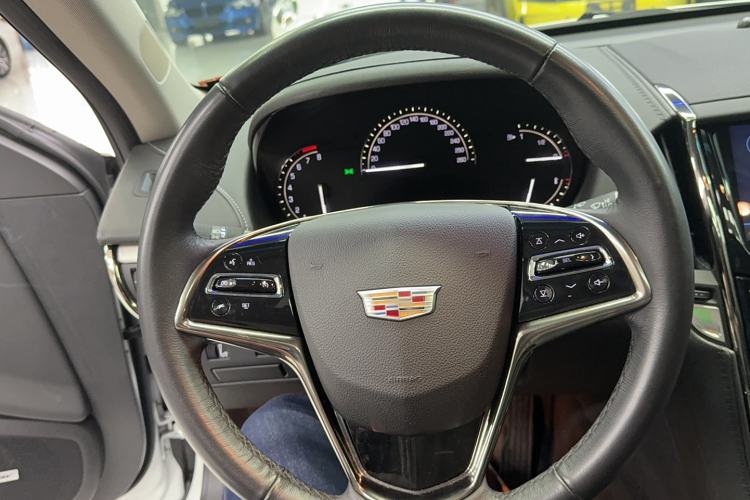 Used Cadillac ATS-L 2017 28T Fashion Edition Steering Wheel
