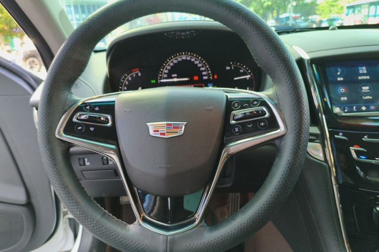 Used Cadillac ATS-L 2017 28T Fashion Edition Steering Wheel