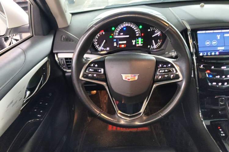 Used Cadillac ATS-L 2017 28T Fashion Edition Steering Wheel