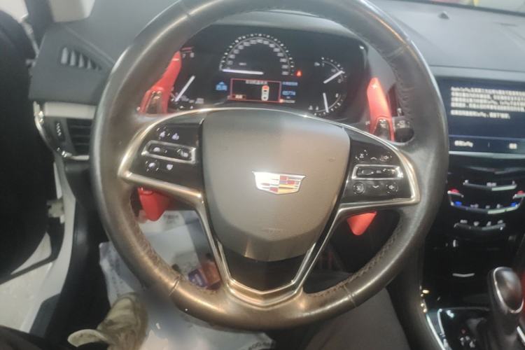 Used Cadillac ATS-L 2017 28T Fashion Edition Steering Wheel