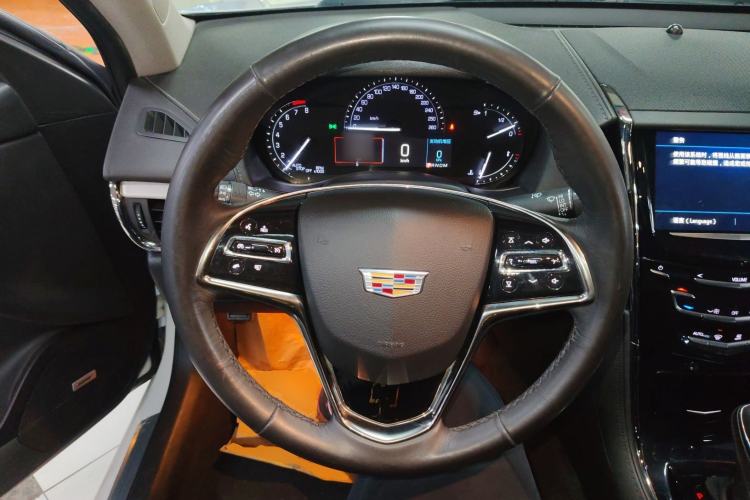 Used Cadillac ATS-L 2017 28T Fashion Edition Steering Wheel