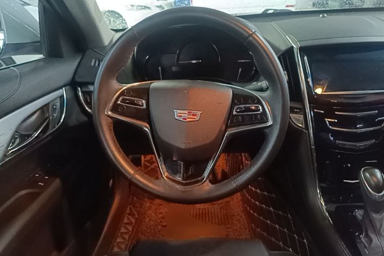 Used Cadillac ATS-L 2017 28T Fashion Edition Steering Wheel