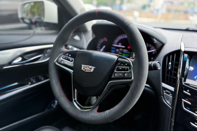 Used Cadillac ATS-L 2017 28T Tech Edition Steering Wheel
