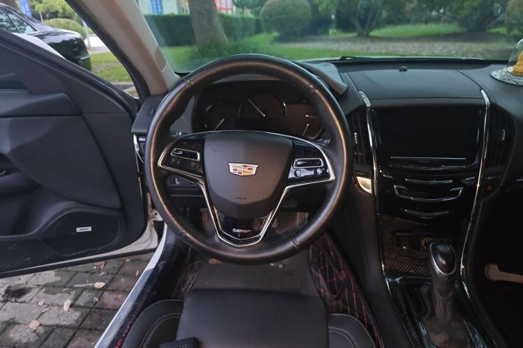 Used Cadillac ATS-L 2017 28T Fashion Edition Steering Wheel