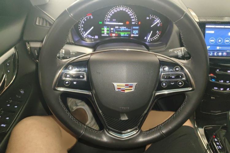 Used Cadillac ATS-L 2017 28T Fashion Edition Steering Wheel