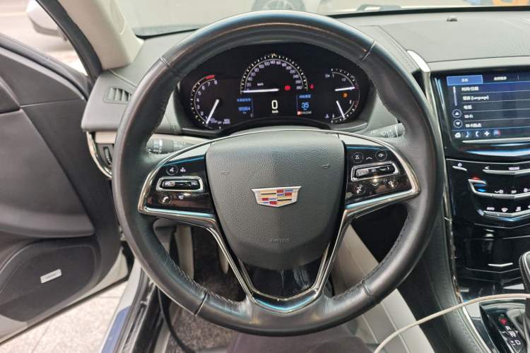 Used Cadillac ATS-L 2017 28T Fashion Edition Steering Wheel
