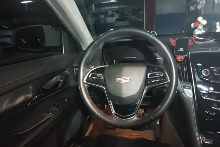 Used Cadillac ATS-L 2017 28T Tech Edition Steering Wheel