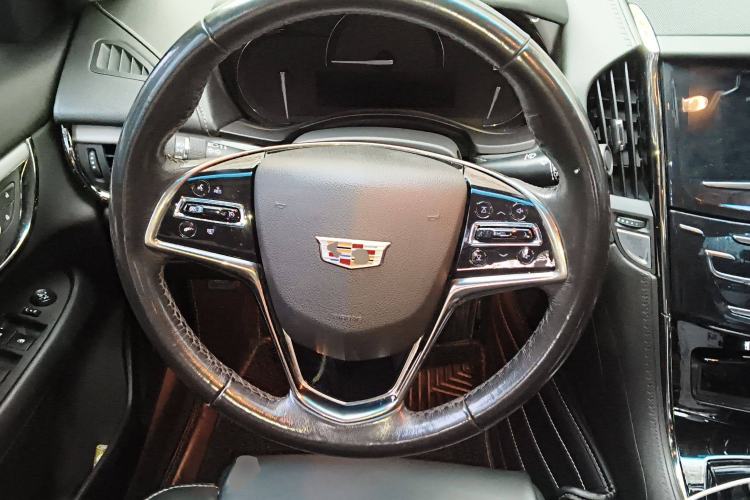Used Cadillac ATS-L 2017 28T Fashion Edition Steering Wheel
