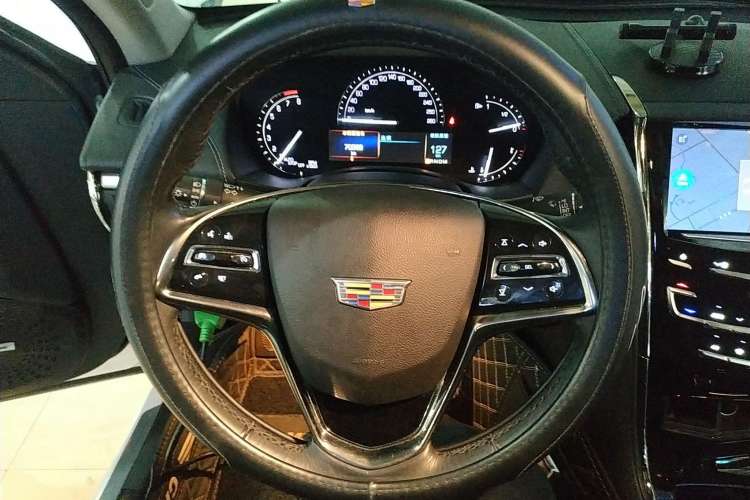 Used Cadillac ATS-L 2017 28T Tech Edition Steering Wheel