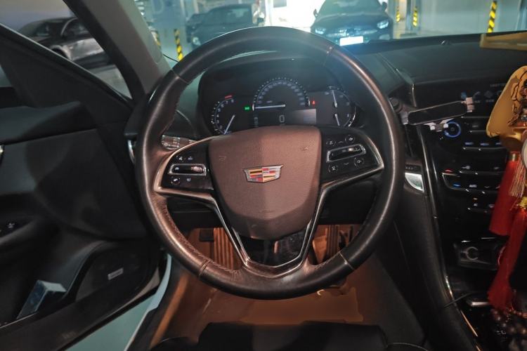 Used Cadillac ATS-L 2017 28T Tech Edition Steering Wheel