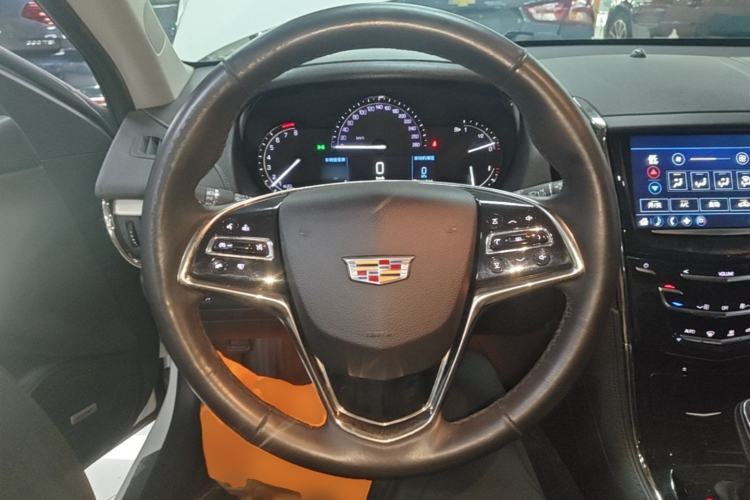 Used Cadillac ATS-L 2017 28T Fashion Edition Steering Wheel