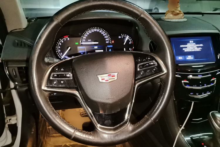 Used Cadillac ATS-L 2017 28T Tech Edition Steering Wheel