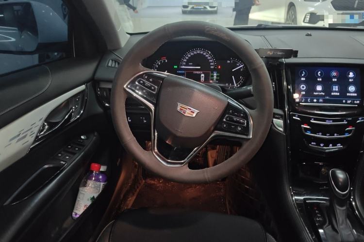 Used Cadillac ATS-L 2017 28T Fashion Edition Steering Wheel