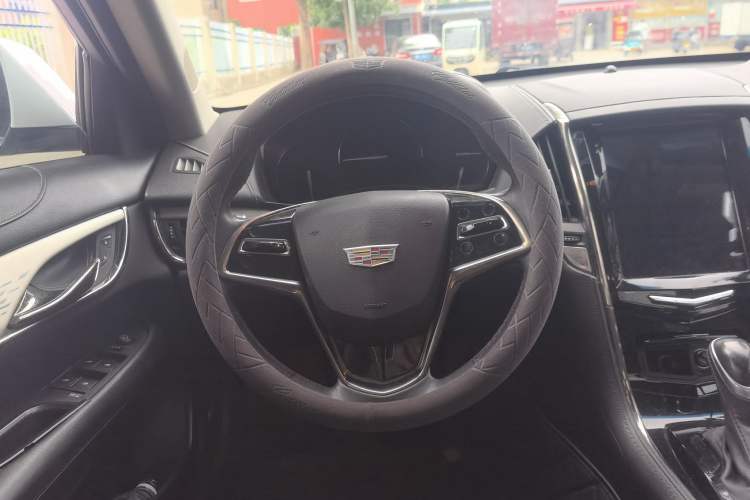 Used Cadillac ATS-L 2017 28T Fashion Edition Steering Wheel
