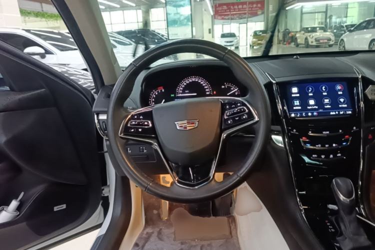 Used Cadillac ATS-L 2017 28T Fashion Edition Steering Wheel