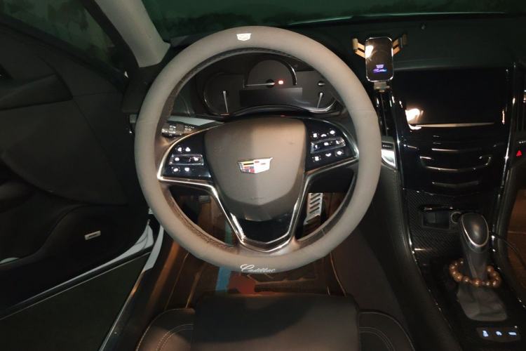 Used Cadillac ATS-L 2017 28T Fashion Edition Steering Wheel