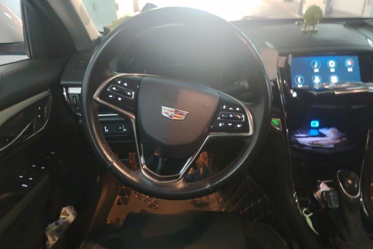 Used Cadillac ATS-L 2017 28T Fashion Edition Steering Wheel