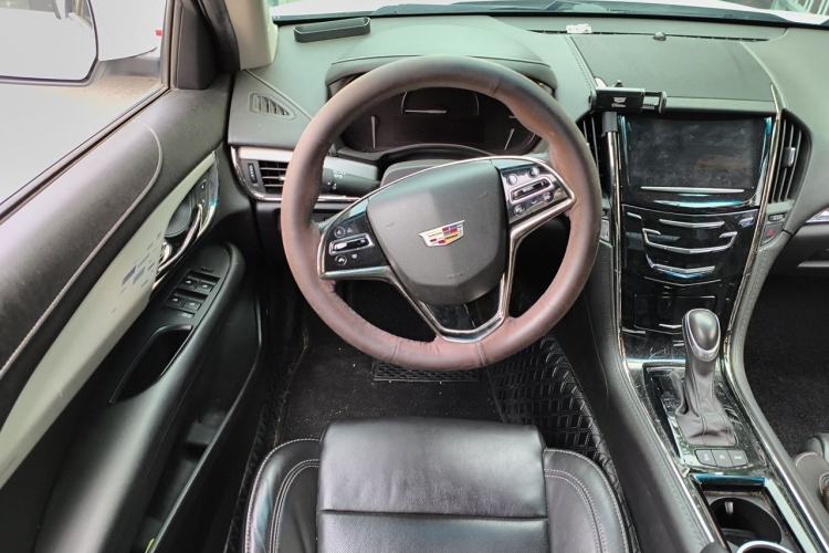Used Cadillac ATS-L 2017 28T Fashion Edition Steering Wheel