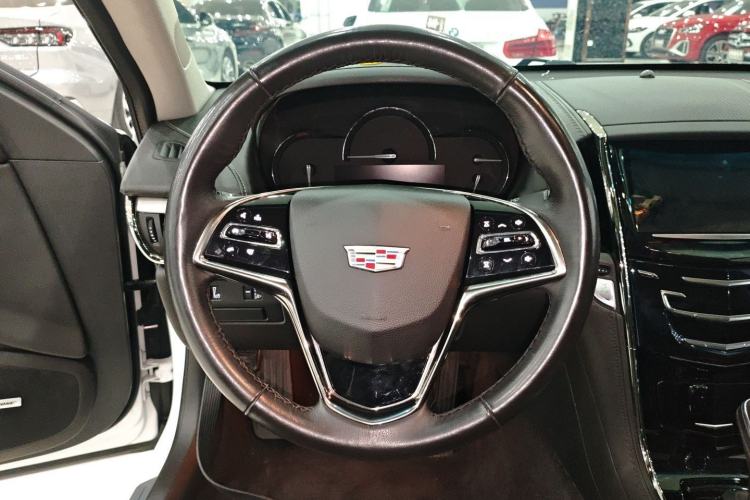 Used Cadillac ATS-L 2017 28T Fashion Edition Steering Wheel