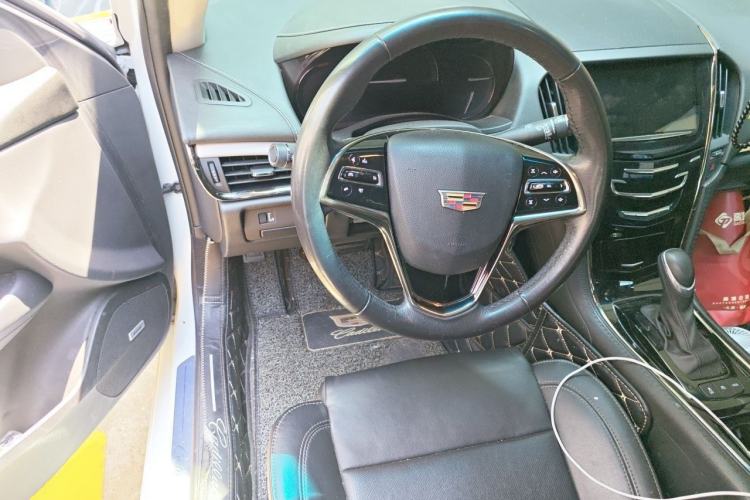 Used Cadillac ATS-L 2017 28T Fashion Edition Steering Wheel