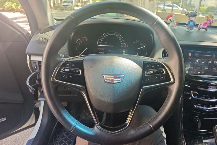 Used Cadillac ATS-L 2017 28T Fashion Edition Steering Wheel