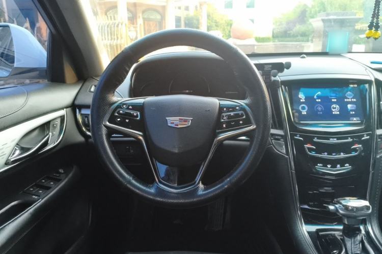 Used Cadillac ATS-L 2017 28T Fashion Edition Steering Wheel