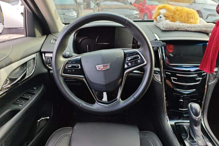 Used Cadillac ATS-L 2017 28T Fashion Edition Steering Wheel